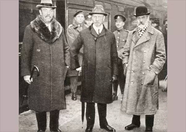 EDITORIAL General Botha, left, General Smuts, centre and Sir Joseph Cook at the Paris Peace Conference, 1919. Louis Botha, 1862 - 1919. South African politician and first Prime Minister of the Union of South Africa. Field Marshal Jan Christiaan Smuts, 1870 - 1950. South African statesman, military leader, and philosopher. Sir Joseph Cook, 1860 - 1947. Australian politician and sixth Prime Minister of Australia. From The Pageant of the Century, published 1934