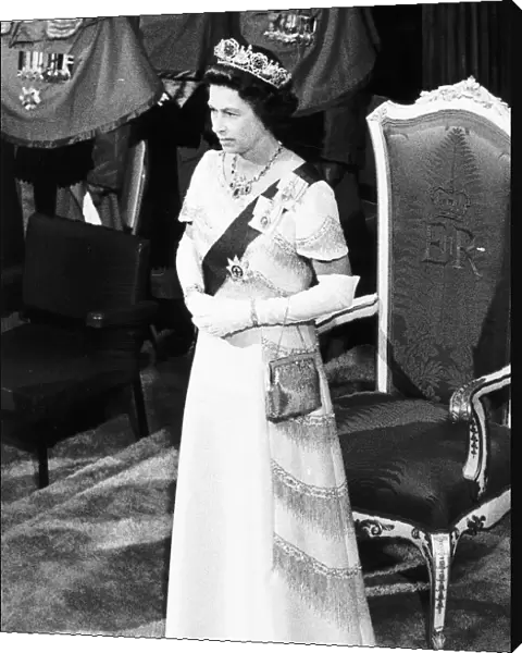 HRH Queen Elizabeth II at the royal silver jubilee tour in New Zealand