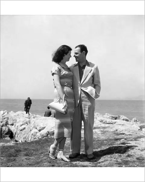 Cannes Film Festival 1953. Swedish actress Elsy Albiin and actor Dick Richards. D3118-056