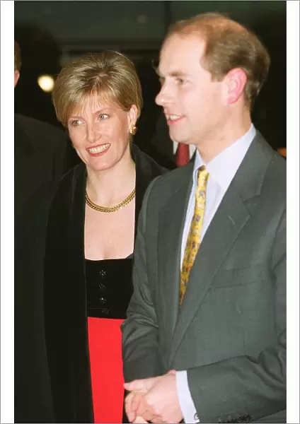 Earl and Countess of Wessex Nov 1999 attend the Norwegian National ballet at