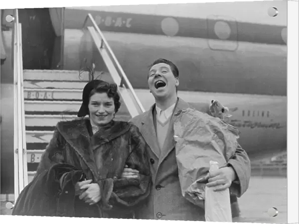 Max Bygraves & Wife Return from US. 1951 B5705  /  3 vfr1