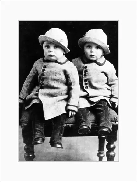 Henry Cooper and Twin brother George as small children dbase