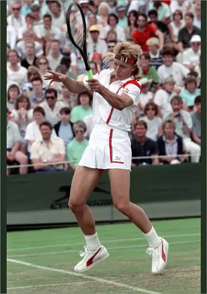 Wimbledon Tennis. Martina Navratilova. June 1988 88-3422-027