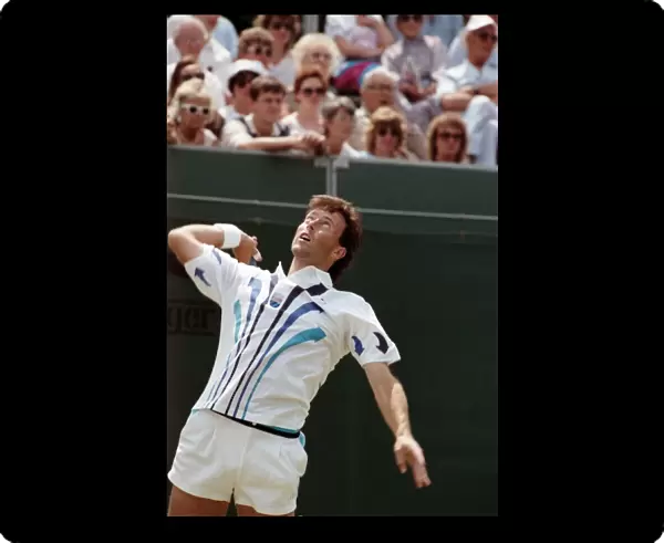 Wimbledon. Jeremy Bates. June 1989 89-3819-005