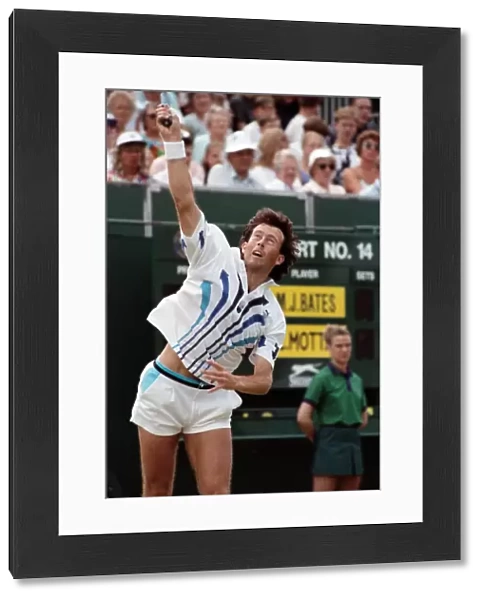 Wimbledon. Jeremy Bates. June 1989 89-3819-001