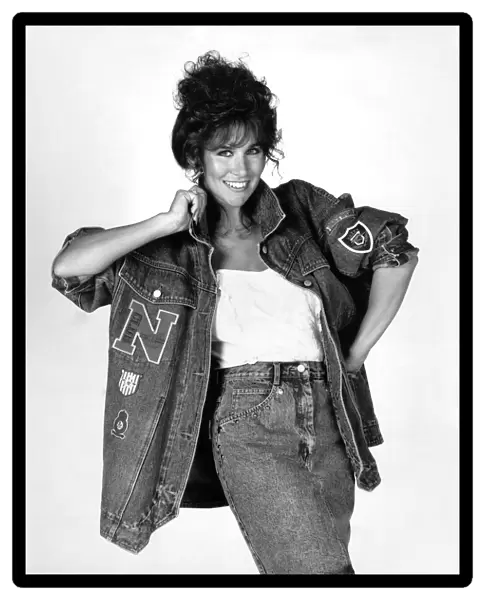 Top model: Linda Lusardi modelling a denim coat. February 1987 P035551