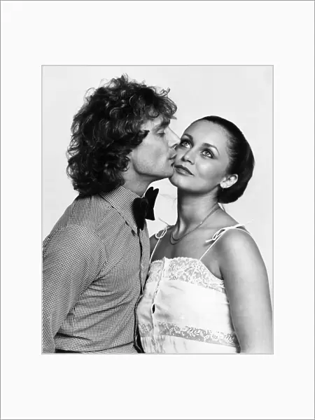 Kissing. November 1977 P010014