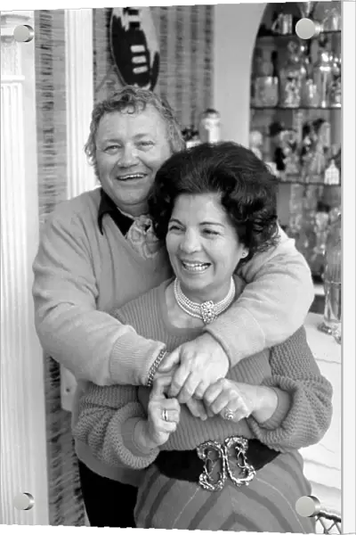 Harry Secombe and wife Myra. January 1975 75-00354-003