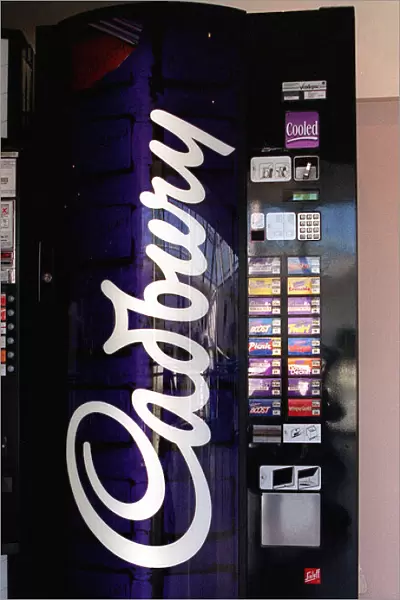 Vending Machines Cadbury DBase LAFRSSFEB05 2302