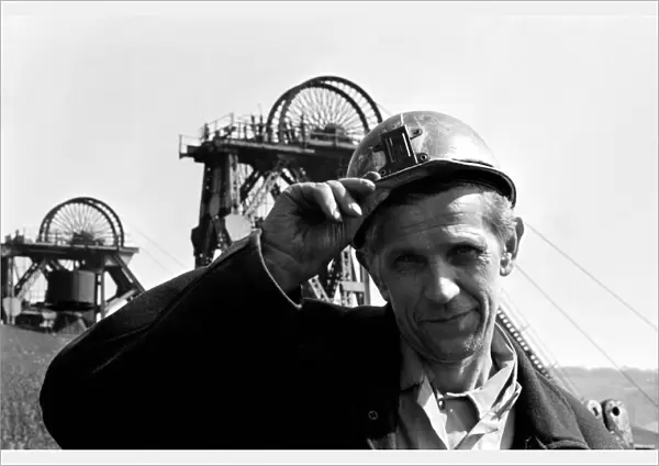 Miner at the pithead at the Darlington Colliery. PM 81-03527