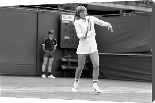 Wimbledon 4th Day: Sue Barker. June 1981 81-3608-015