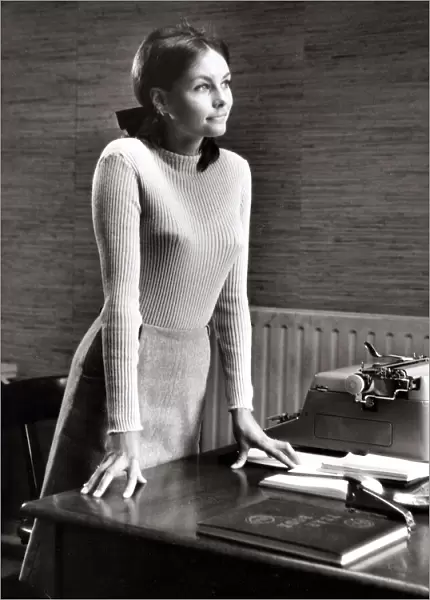 Female office worker  /  Women in office 1960s