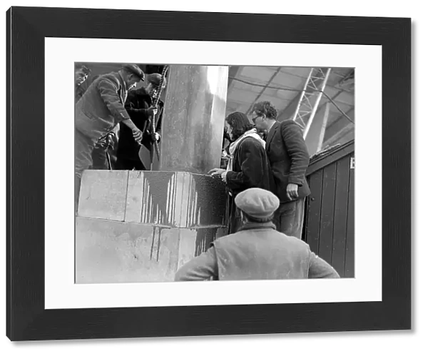 Barbara Hepworth Artist and Sculpturer - March 1951 supervising the erection of her