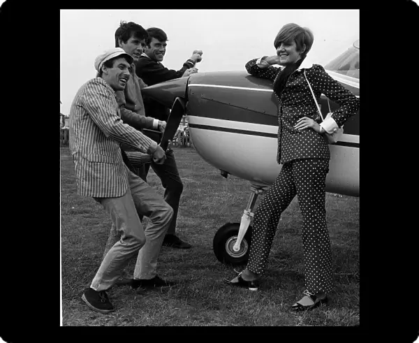 Cilla Black pop singer entertainer with The Bachelors 1966