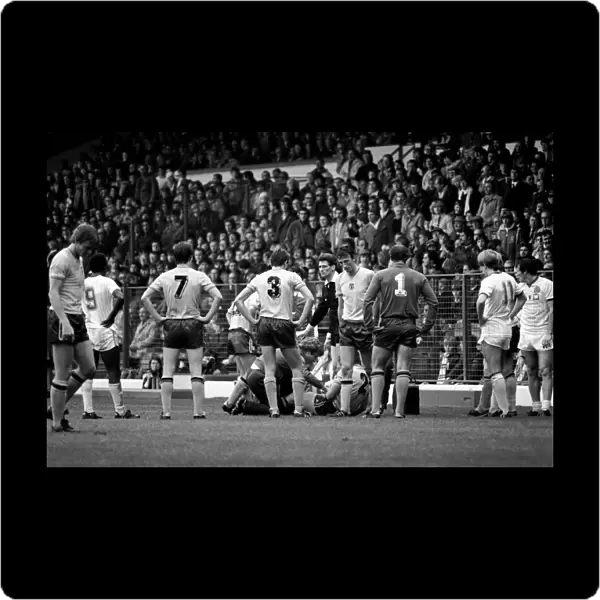 Leeds United 1 v. Sunderland 0. Division 1 Football. October 1981 MF04-06-064