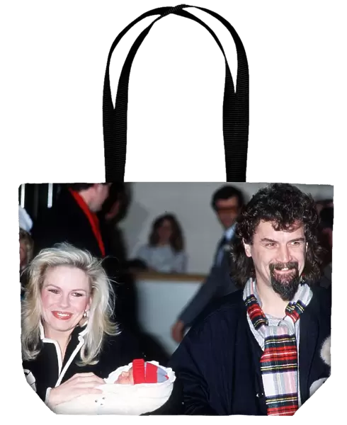 Billy Connolly with wife Pamela Stephenson with their first daughter, Daisy. 1984