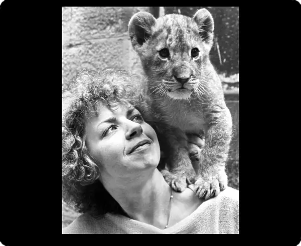 Marbles the lion cub being looked after by Denise Hammond at Lambton Pleasure Park in