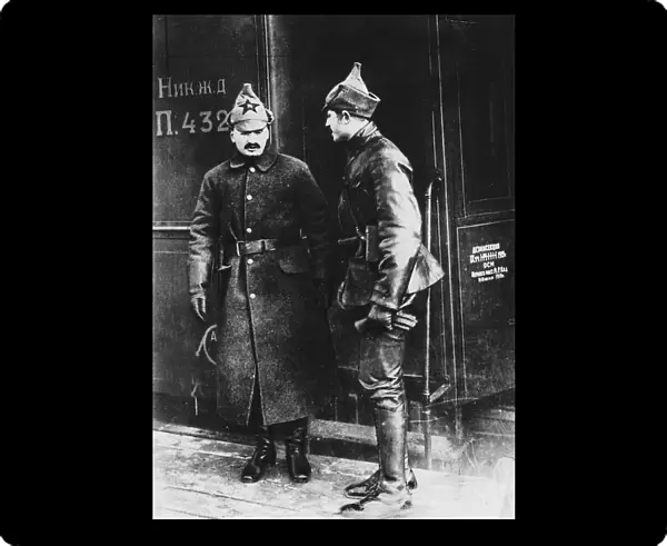 Leon Trotsky russian leader c 1920 wears uniform Dbase MSi