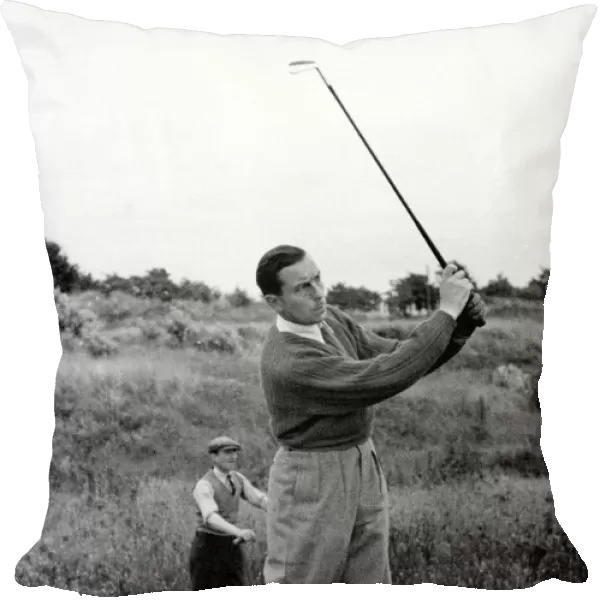 Henry Cotton in action circa 1935