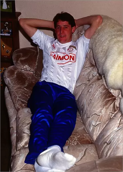 Ted McMinn relaxing at home September 1986