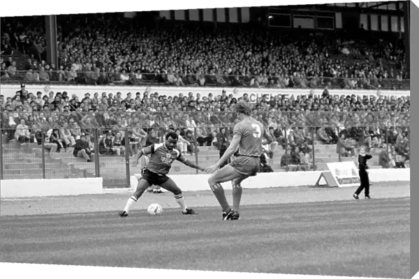 Division 1 football. Chelsea 2 v. Southampton 0 September 1985 LF15-16-002