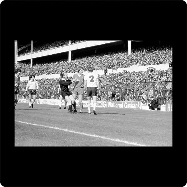 Tottenham Hotspur 2 v. Liverpool 0. March 1980 LF02-18-121 Local Caption Division