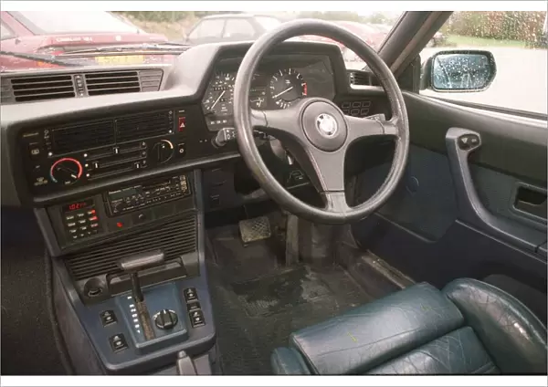 BMW 635 CSI February 1998 Interior steering wheel dashboard leather seats