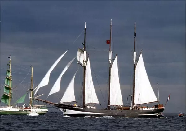 Tall Ships Race 1993. Oosterschelde catches The Alexander Von Humboldt