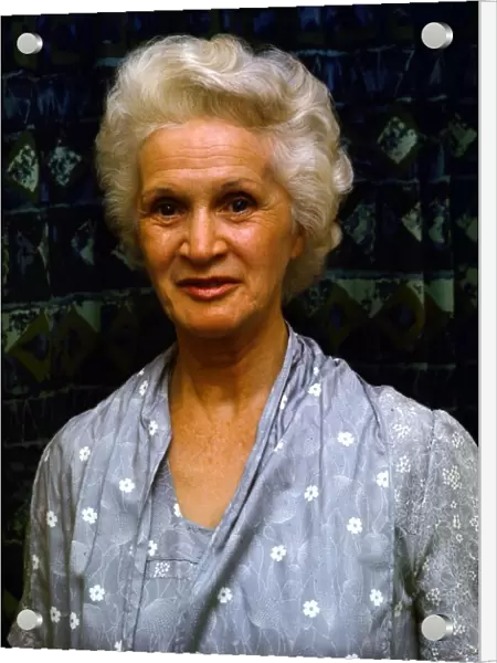 Barbara Mullen actress September 1975