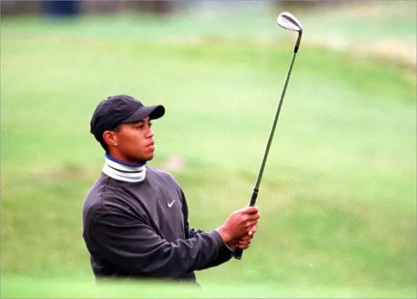 Tiger Woods with club October 1998