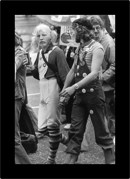 1977 Gay Pride March through London to Hyde Park A©Mirrorpix