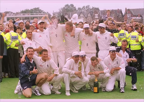 England v South Africa 5th test at Headingley aug 1998 england team group