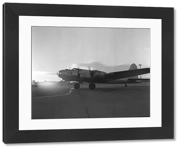 Aircraft Boeing B17 Flying Fortress October 1961 Boeing B17 Flying Fortress at