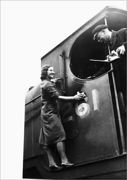 WW2 Women Engine Cleaners at work