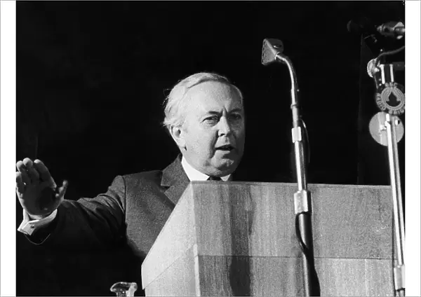 Harold Wilson Ex Labour British Prime Minister speaking at a Labour Party Conference at
