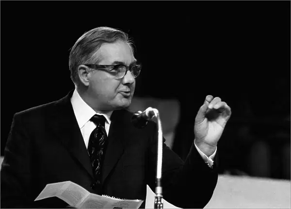 James Callaghan delivers speech at Labour Party Conference 1971