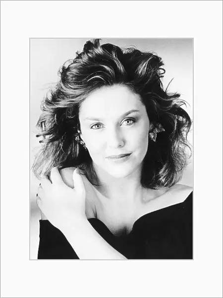 Amanda Burton who is an actress in Brookside September 1986