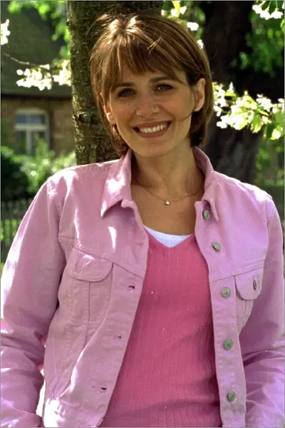 Carol Smillie TV Presenter April 1999