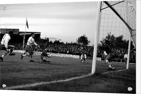 Mansfield v. Liverpool. September 1970 71-00193