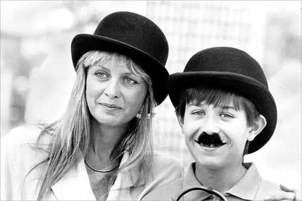 Twiggy actress as Hannah with Joe Geary actor as Charlie Chaplin