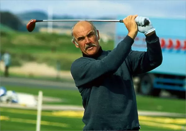 Sean Connery swinging golf club September 1987