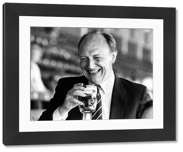 Labour leader Neil Kinnock enjoys a pint at the Miners Gala - 16th Jun 1986