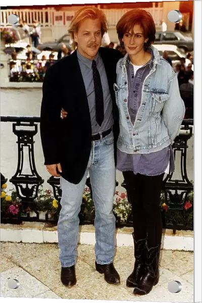 Julia Roberts Actress and former boyfriend Keifer Sutherland in Deaville