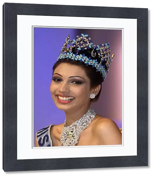 Miss World 1999 Yukta Mookhey December 1999 Indian beauty Yukta Mookhey