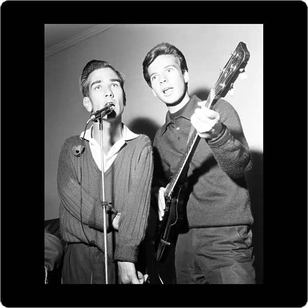 Bobby VeeBobby Vee sings a duet with Alan Smith 21, who is a resident at the Searchlight