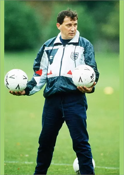 England Manager Graham Taylor at an England FC photocall. 1st October 1990