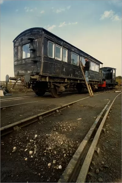 Engineer Ian Cowan takes a look at the rare Victorian saloon carriage on 1st October 1990