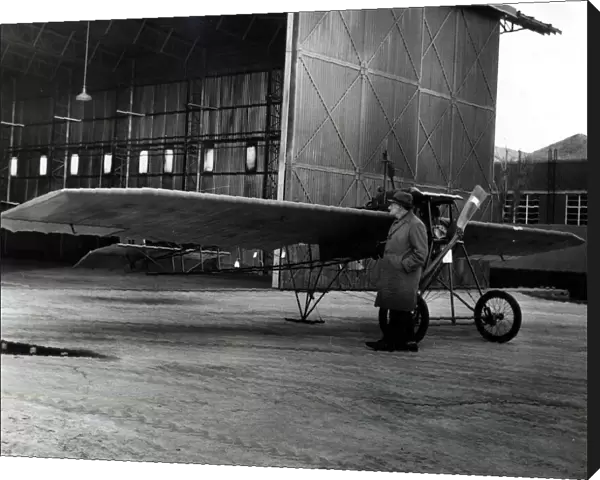 Aviation - RAF St Athan - Mr Charles Watkins of St Athan