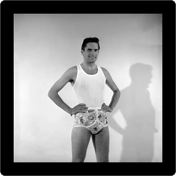 Mens Fashion: Mens clothing underwear. 1965 B1a-008