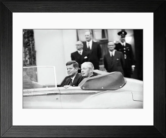 Framed Print : John F Kennedy and Jackie's London Visit Print 1961 Framed Print : John F Kennedy and Jackie's London Visit Print 1961